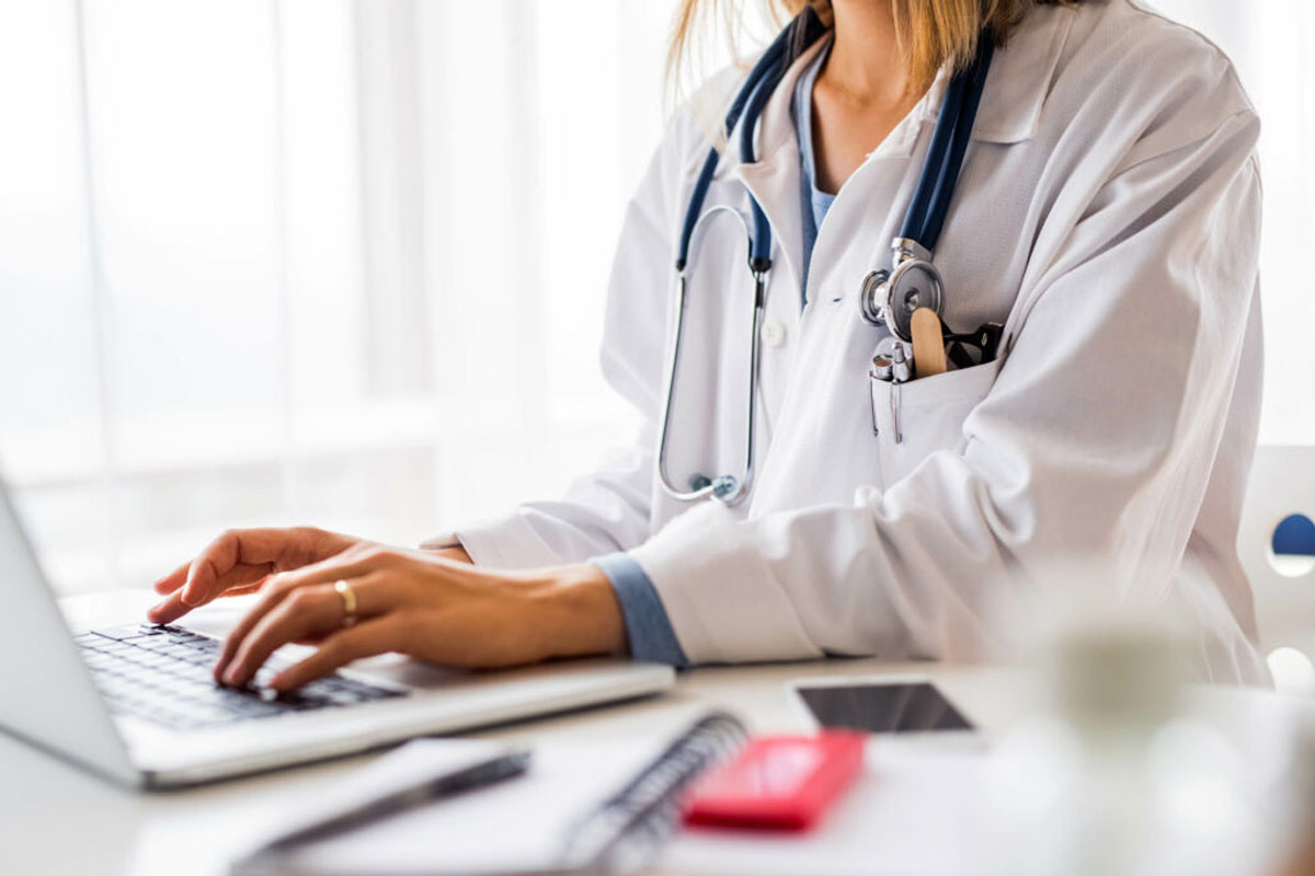 Rowwat Healthcare Hero Section Image